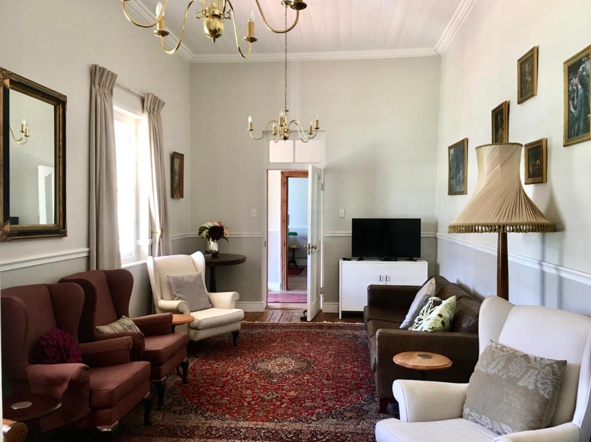 John Montagu Accommodation Dış mekan fotoğraf