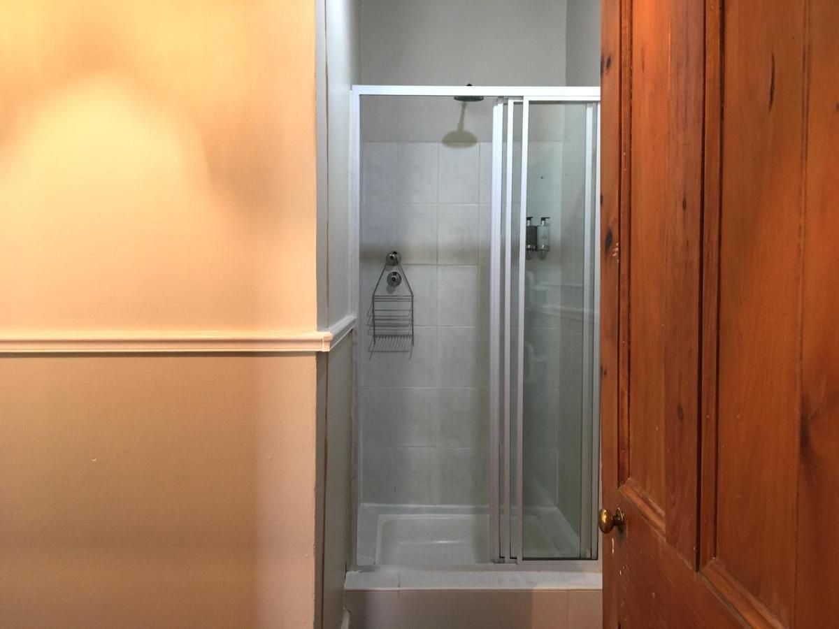 John Montagu Accommodation Dış mekan fotoğraf