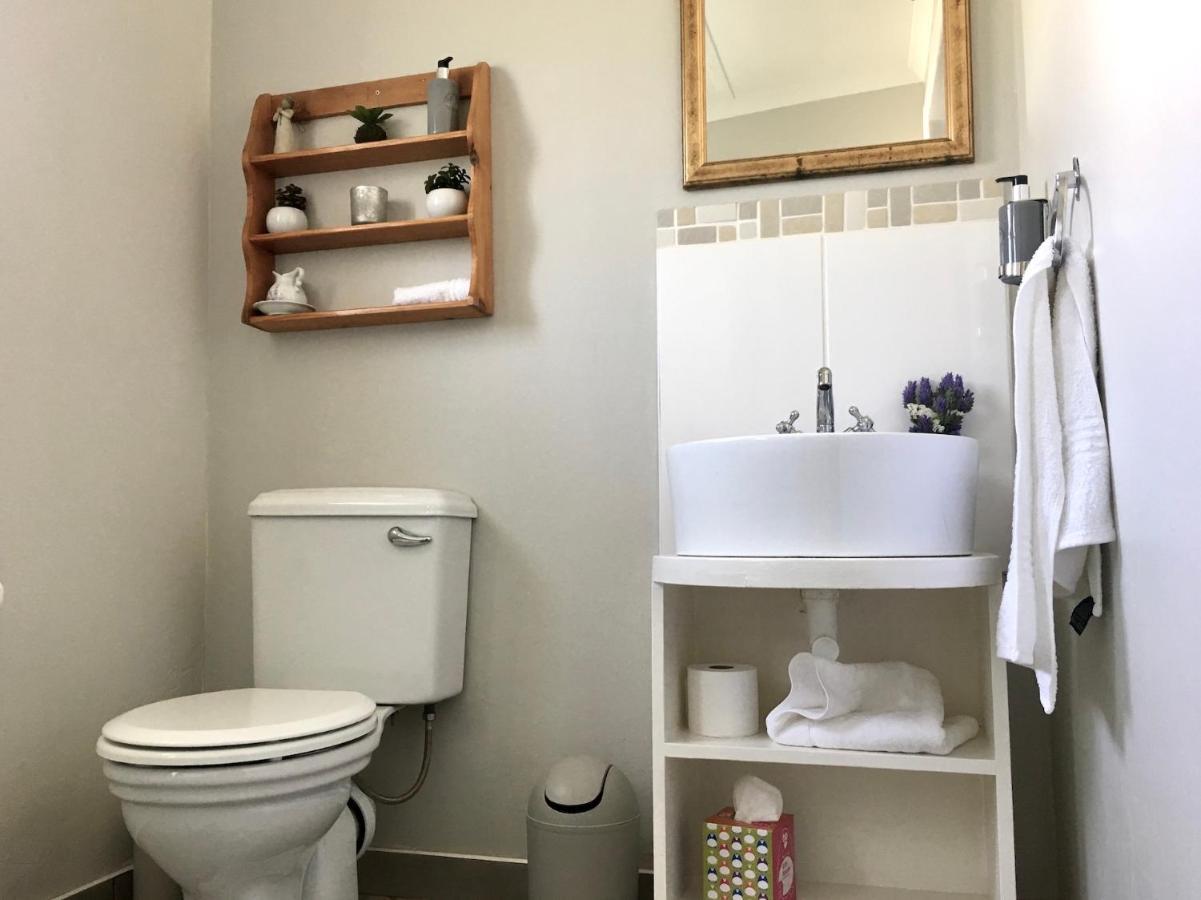 John Montagu Accommodation Dış mekan fotoğraf
